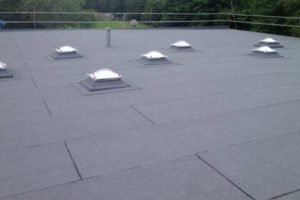 Flat Mineral Felt Roof with Sky Lights